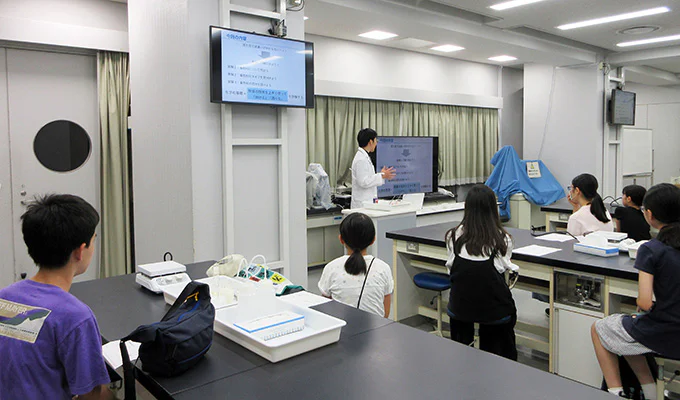 一覧:楽しい化学の実験室