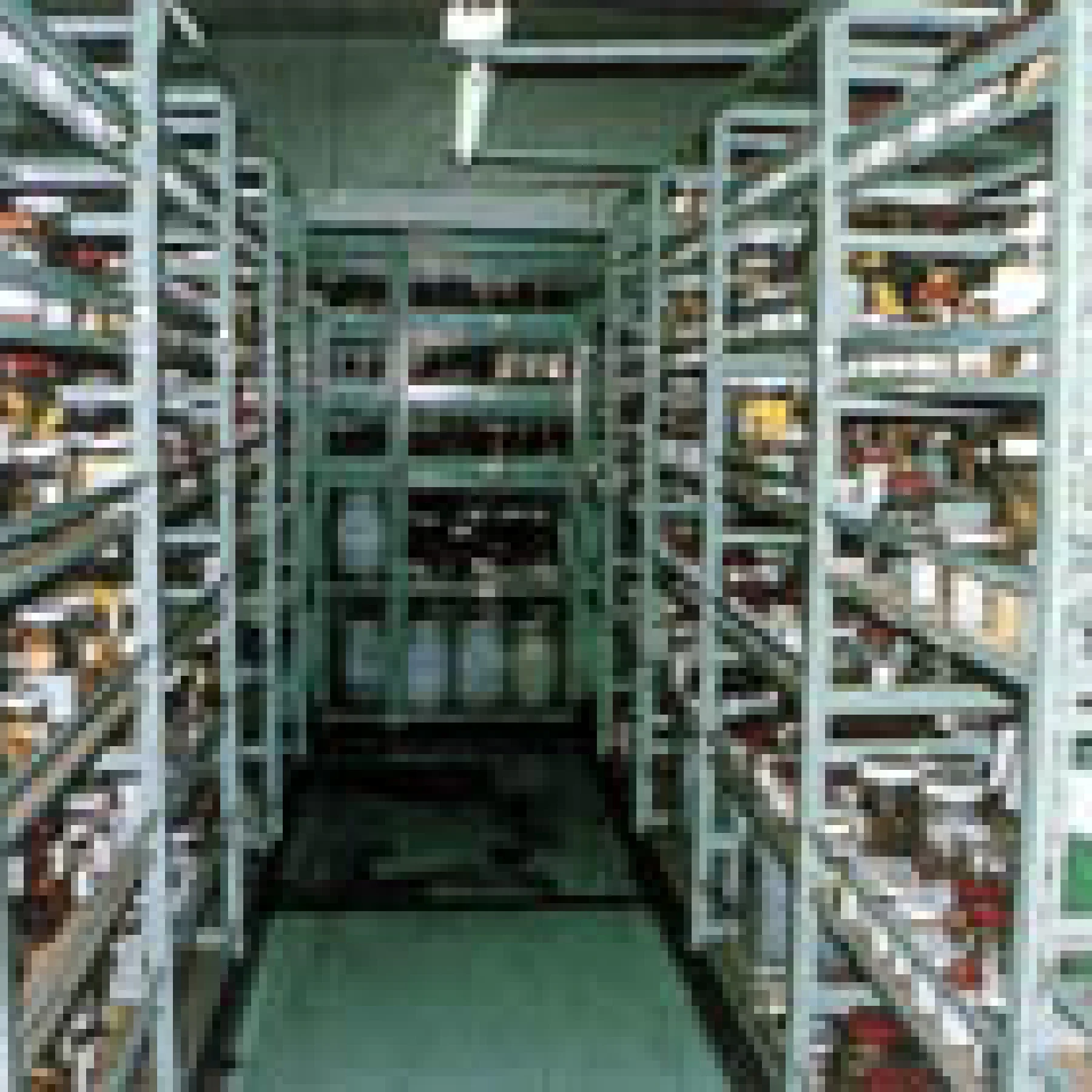 魚類標本庫:移動棚