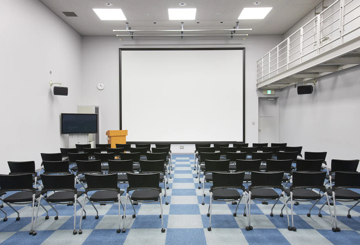 地球館3階講義室(スタジオ)