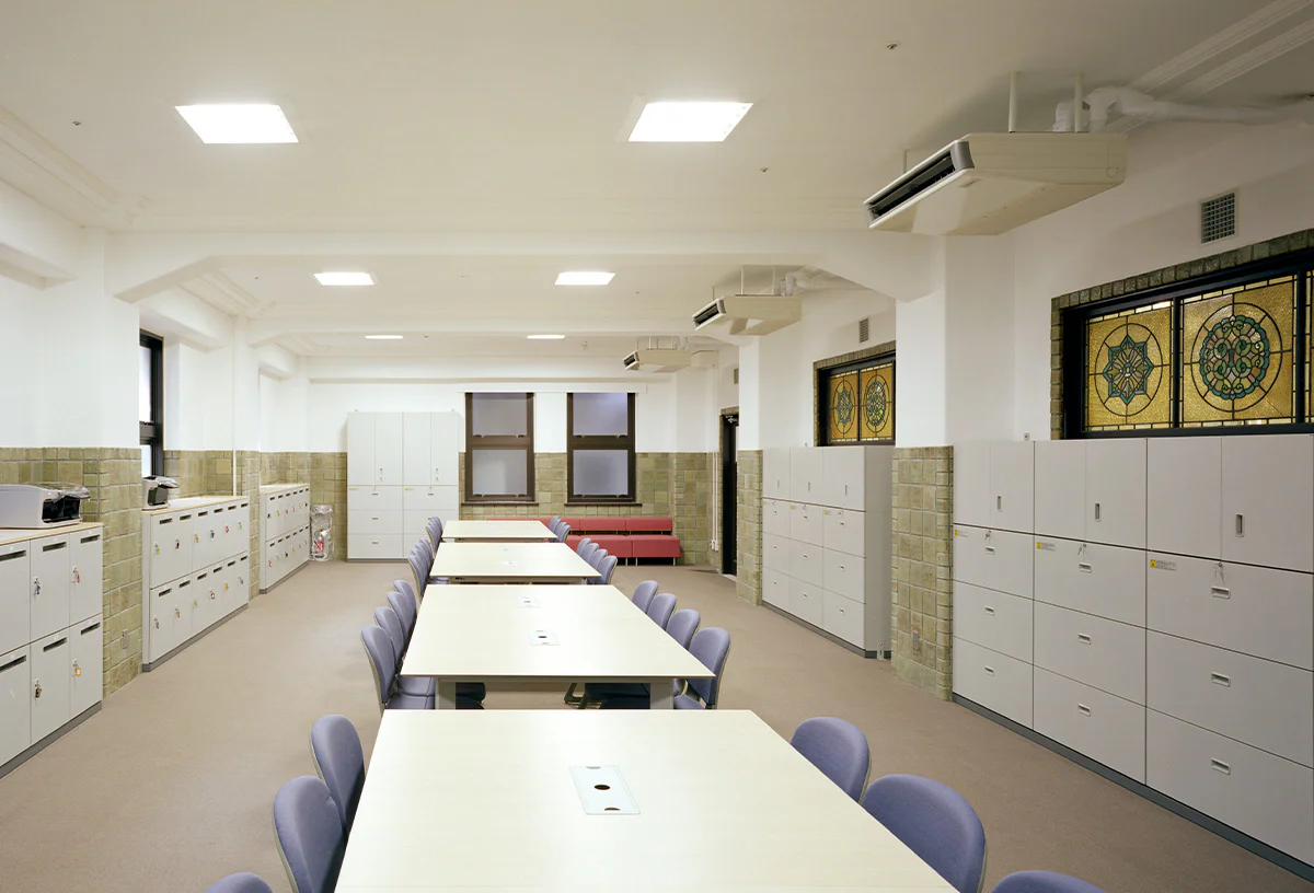 日本館B1階多目的室